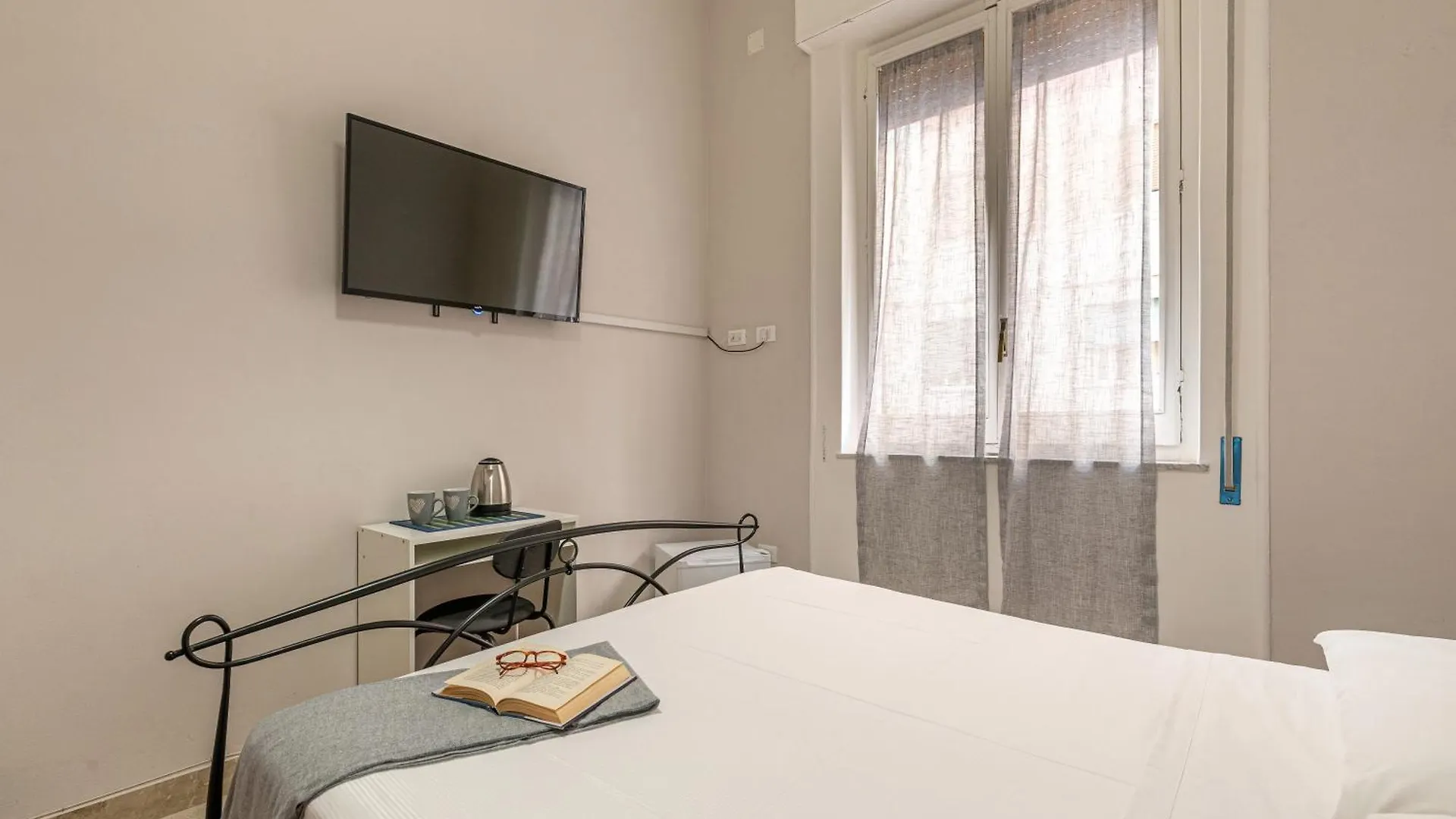 Hotel La Vecchia Palermo 3*,  Italia